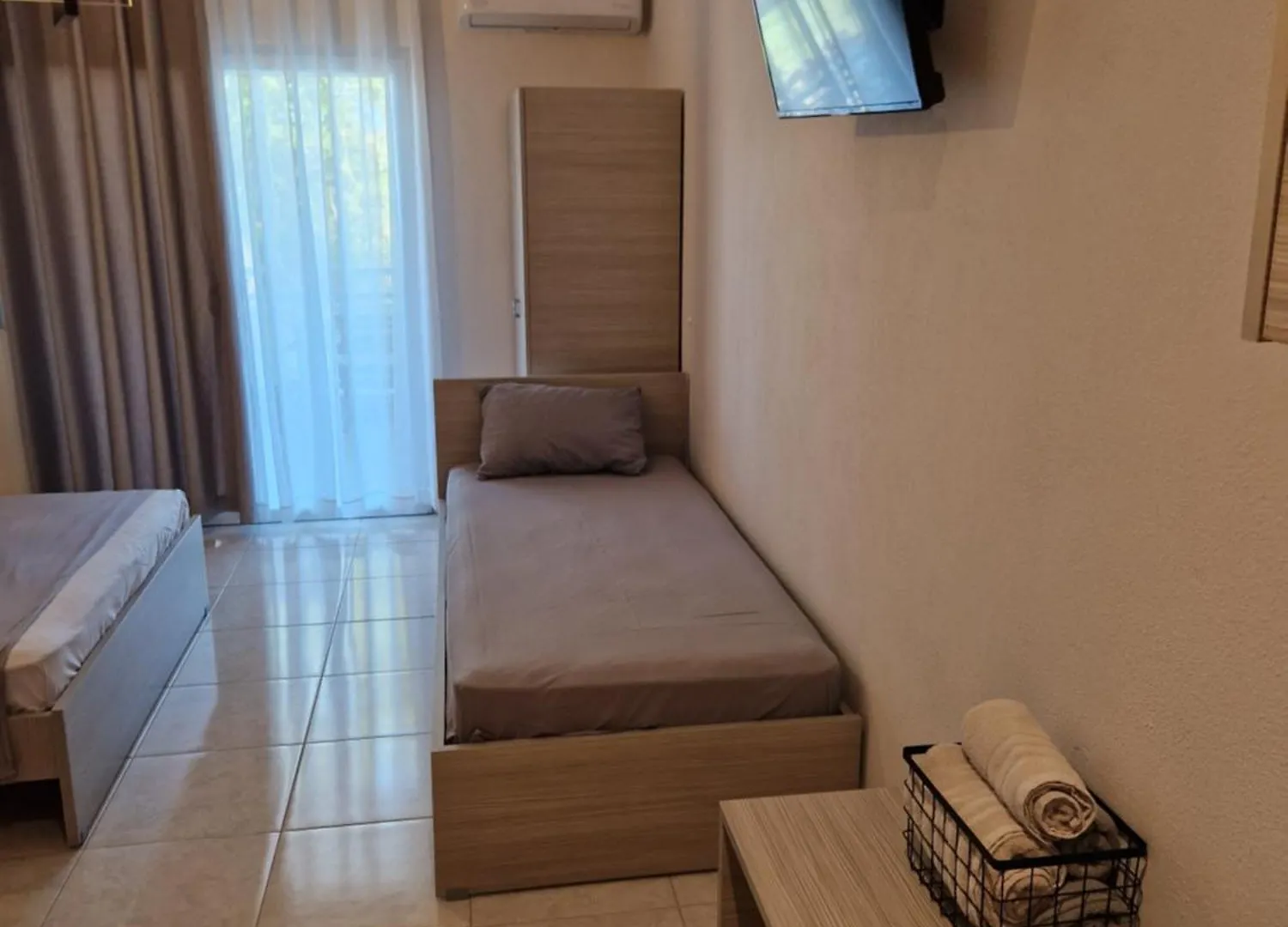 מלון דירות סטאברוס Nigdeli Studios